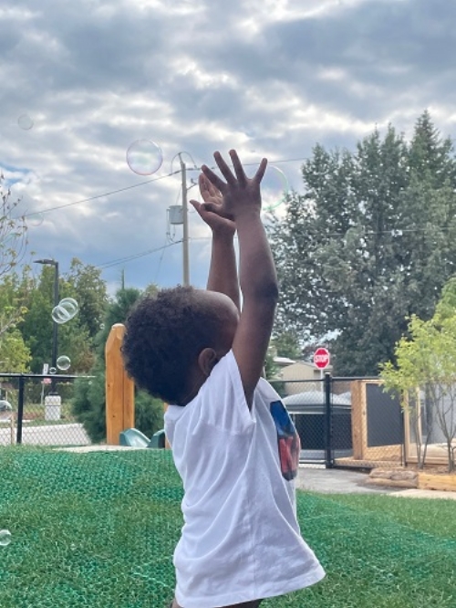 Developing a growing sense of independence, curiosity, and belonging in natural spaces.